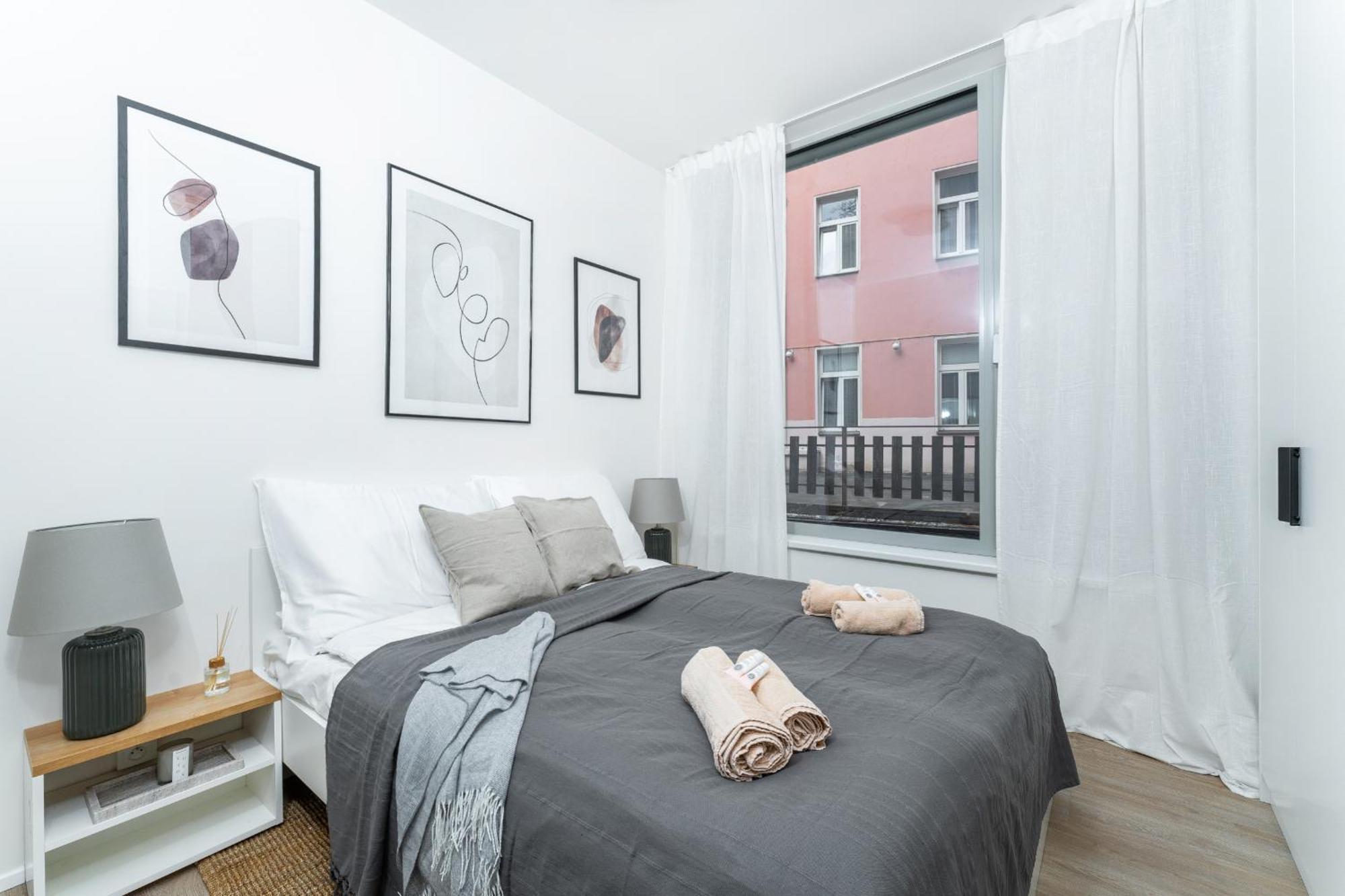 Mymozart Apartments Prague By Rentero Property Екстер'єр фото