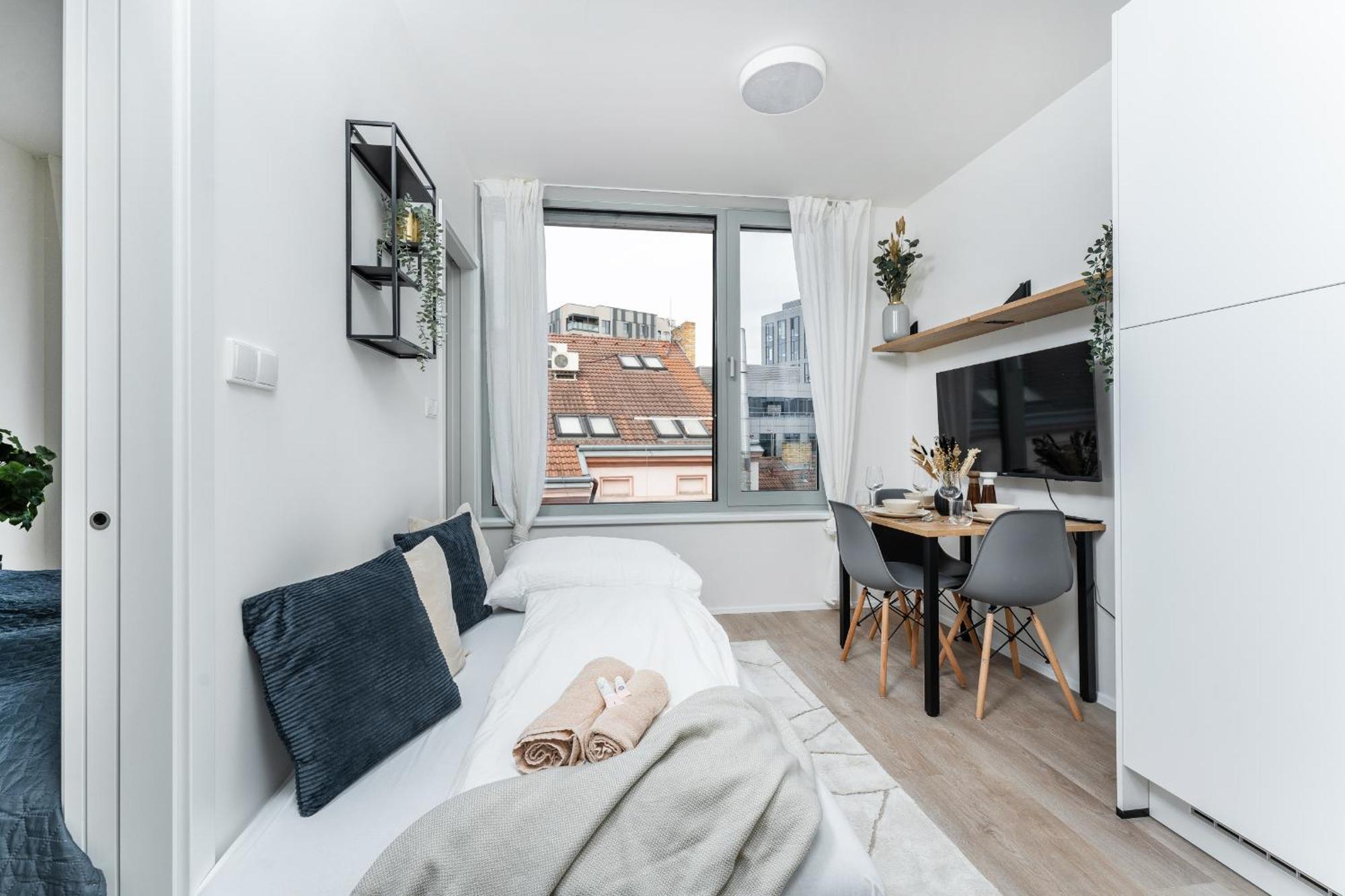 Mymozart Apartments Prague By Rentero Property Екстер'єр фото